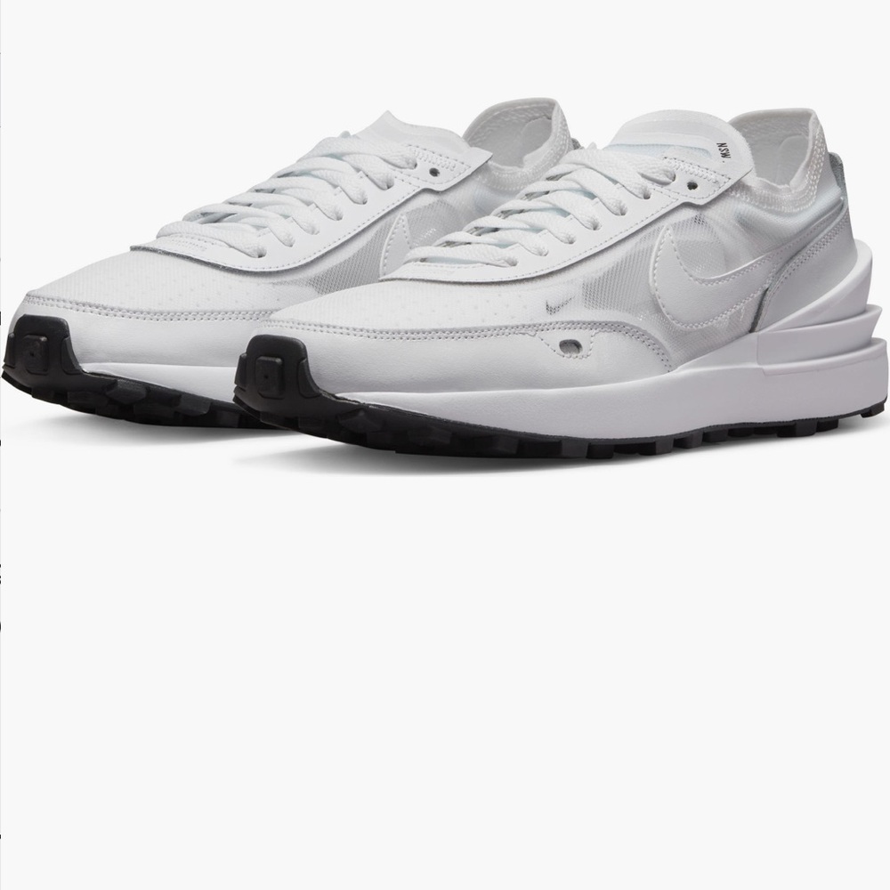Nike Waffle One Sneaker Women’s WHITE WHITE BLACK size 9.5 SPRING SUMMER